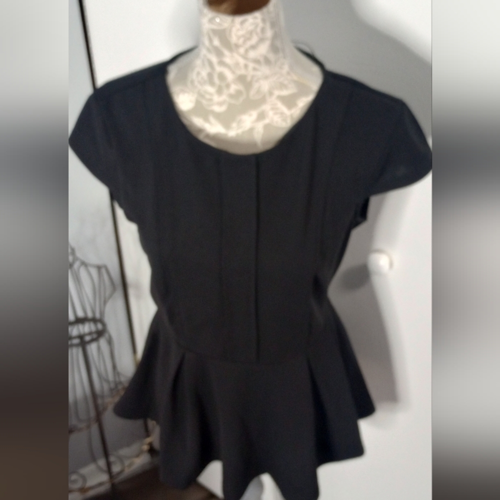 Allegra‎ K Kohl's Charcoal Peplum Blouse NWT